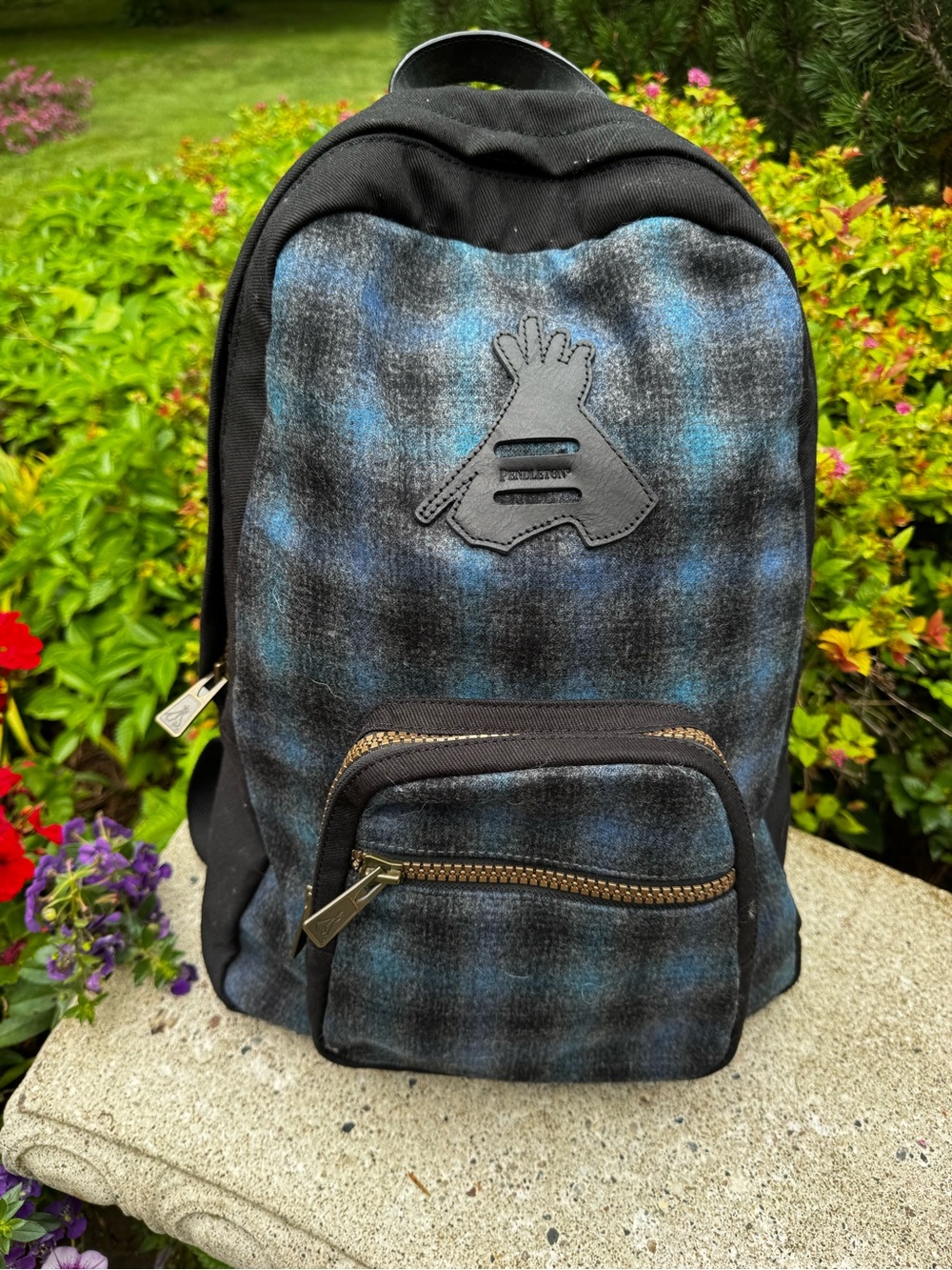 NWOT Vintage Pendleton Tartan Wool Blue & Black Plaid Backpack